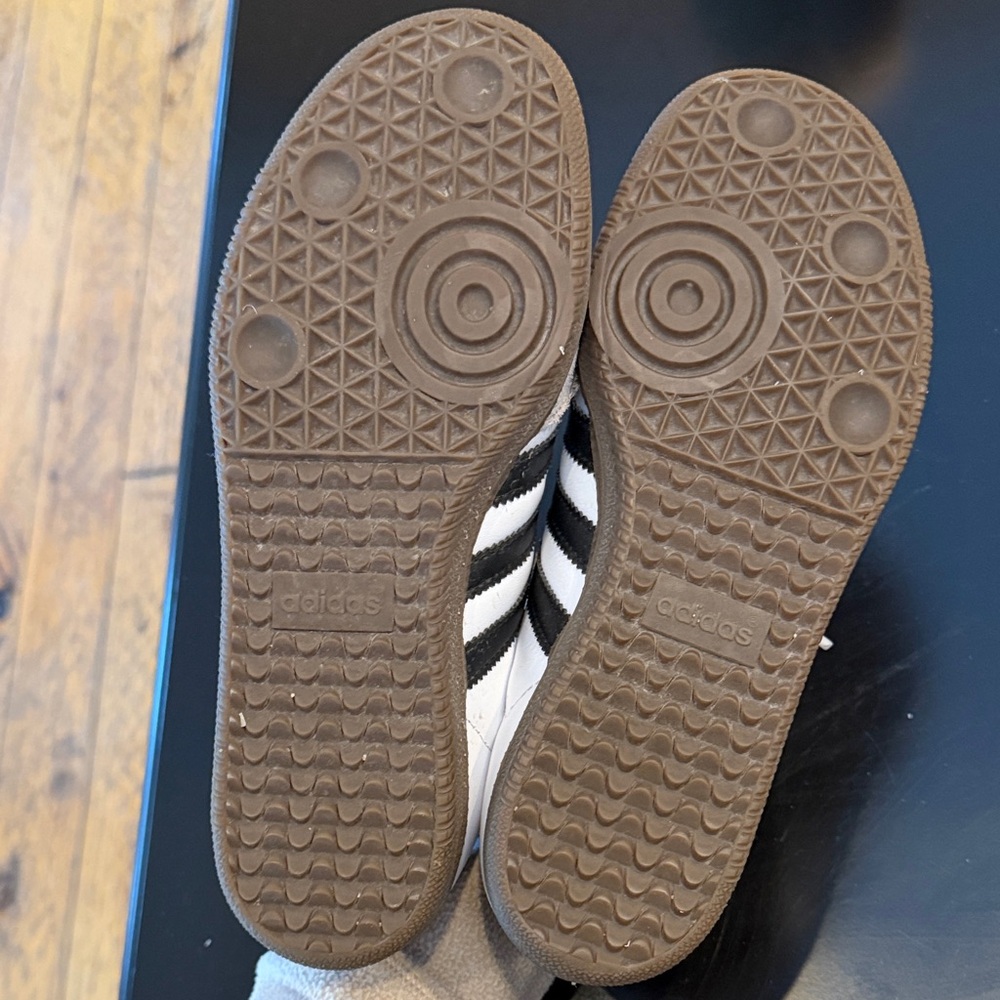 adidas Samba Sneakers - Picture 3 of 5